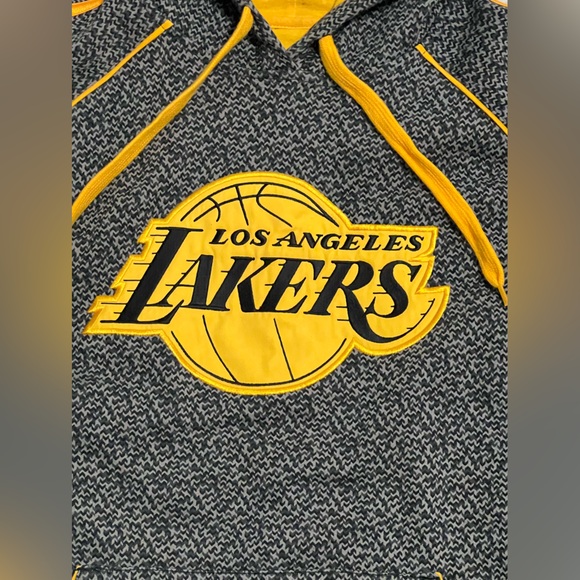 Los Angeles Lakers Adidas Hoodie - Picture 4 of 12